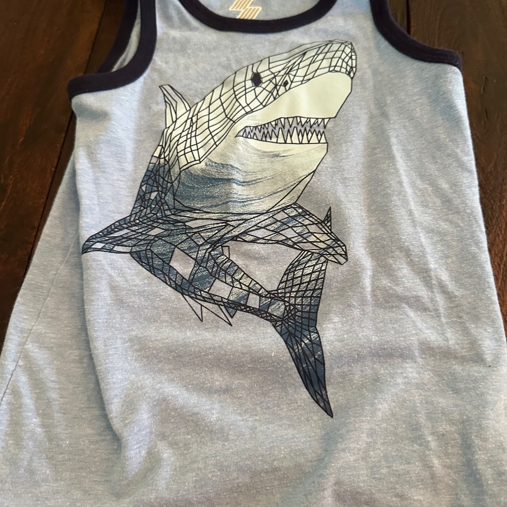 Place sport shark tank size xs